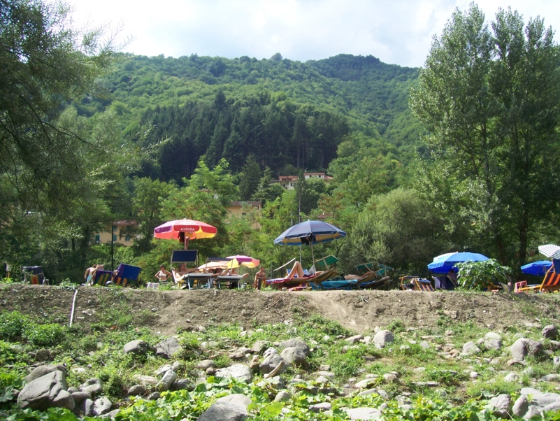  Image name: Parco088.jpg 
 width: 801 pixel 
 height: 602 pixel 
 Size: 547517 bytes 
 Click to enlarge 